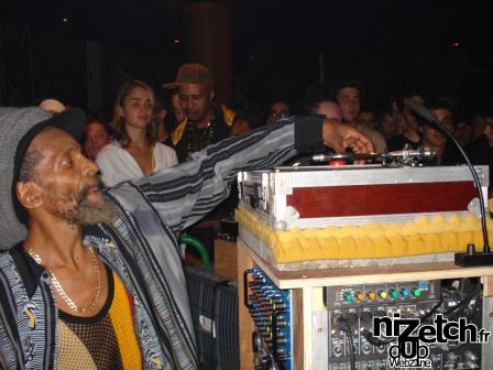 jahshaka-dubstation8.jpg