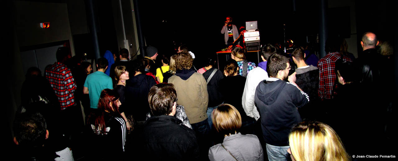 UrbanBeat-01, mar. 2011 UrbanBeat-01