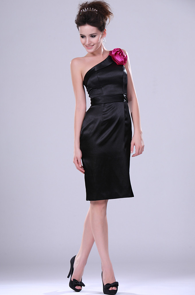 04113300-robe-de-cocktail-courte-Glamedressit